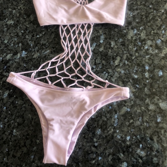 MIKOH one piece - Picture 5 of 5